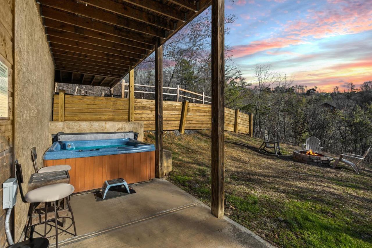 Peace Of Mind Cabin Sevierville Exterior photo
