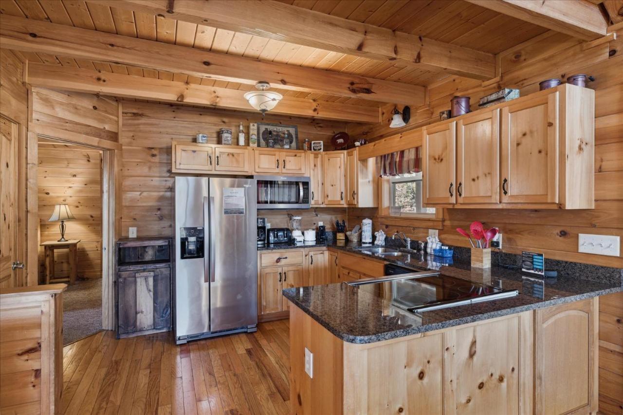Peace Of Mind Cabin Sevierville Exterior photo