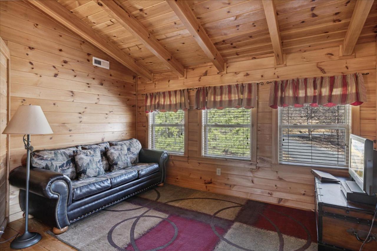 Peace Of Mind Cabin Sevierville Exterior photo