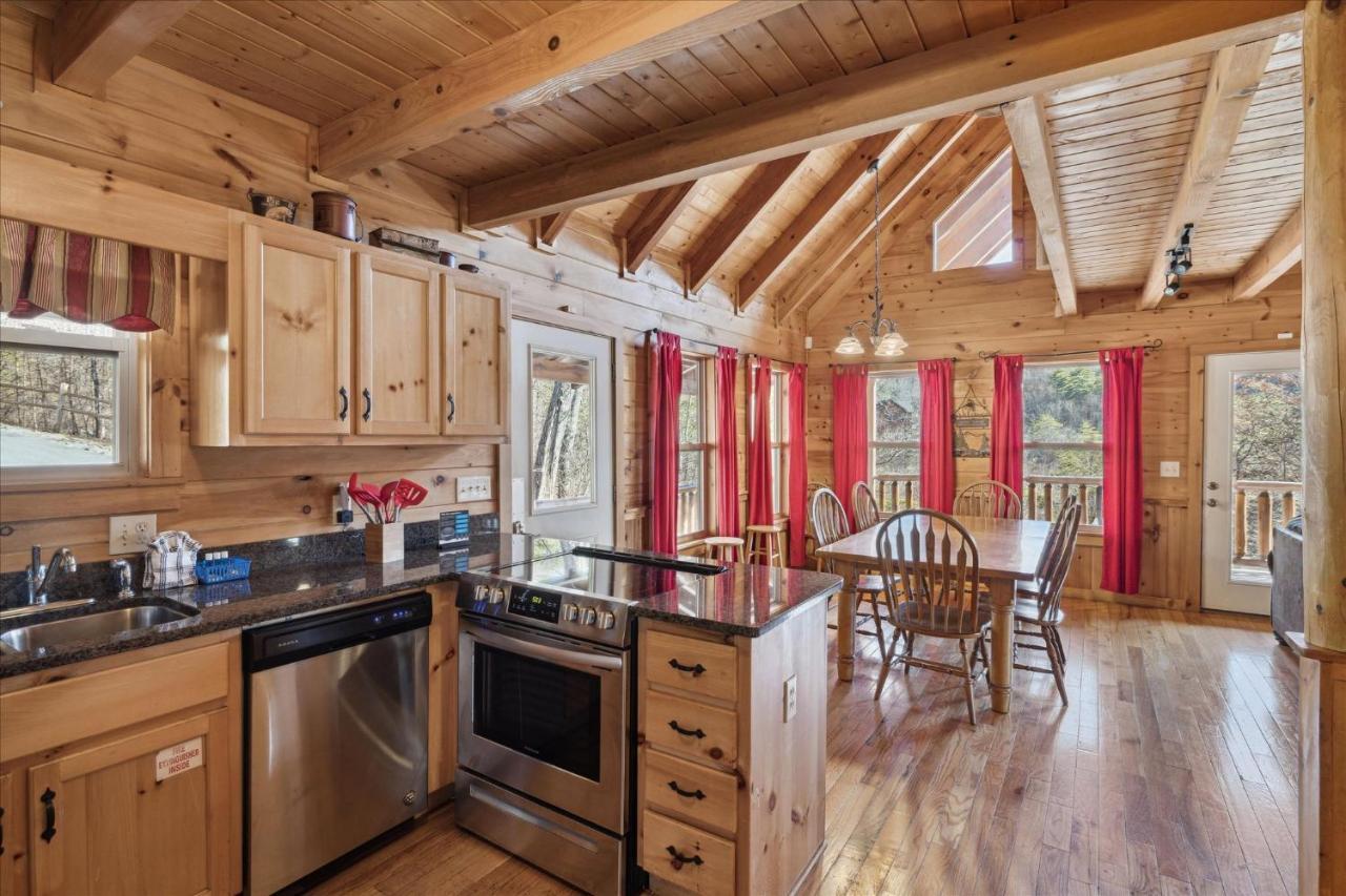 Peace Of Mind Cabin Sevierville Exterior photo
